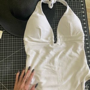 One piece swimsuit NWOT